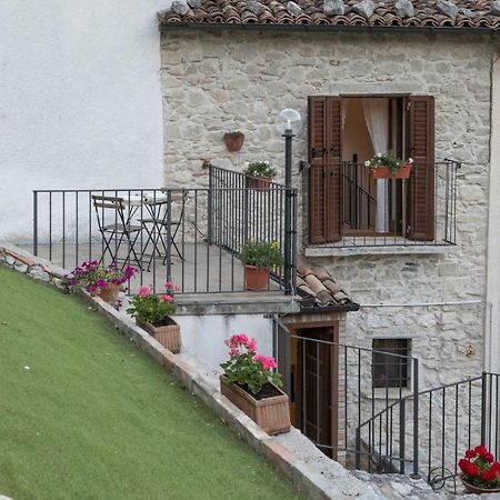 La Casa In Pietra Lejlighed Villa Santa Maria  Eksteriør billede