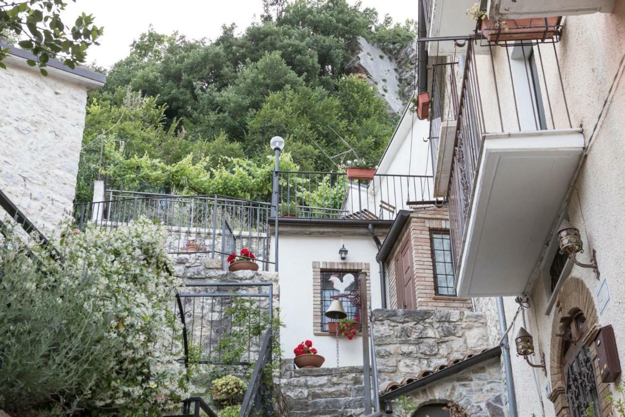 La Casa In Pietra Lejlighed Villa Santa Maria  Eksteriør billede