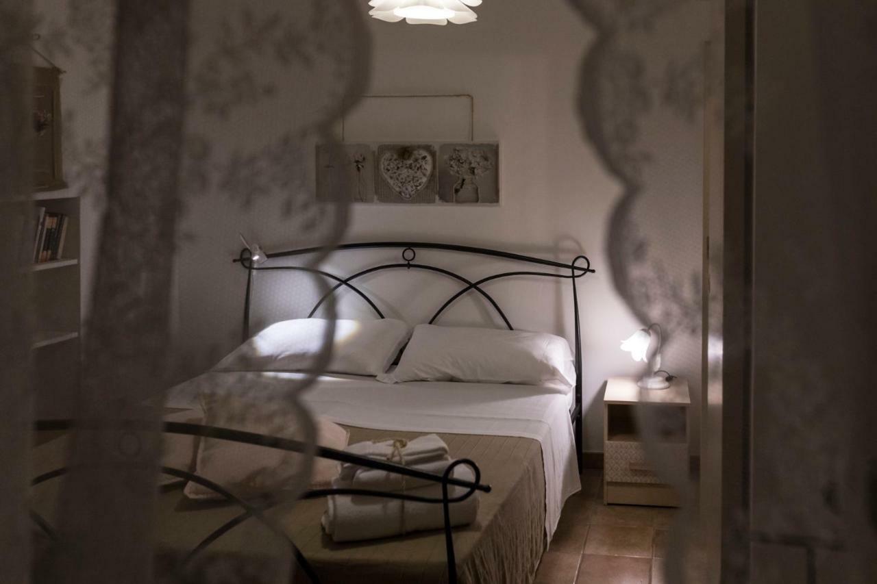 La Casa In Pietra Lejlighed Villa Santa Maria  Eksteriør billede