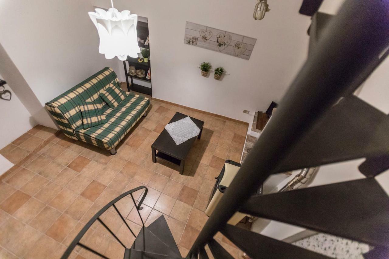 La Casa In Pietra Lejlighed Villa Santa Maria  Eksteriør billede