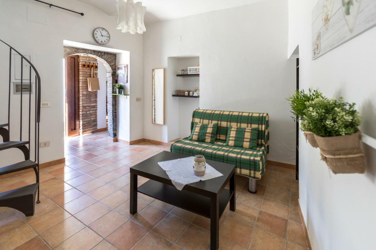 La Casa In Pietra Lejlighed Villa Santa Maria  Eksteriør billede